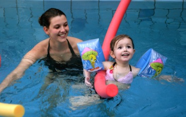 Babyschwimmen ab dem 4. Monat bis 1 Jahr